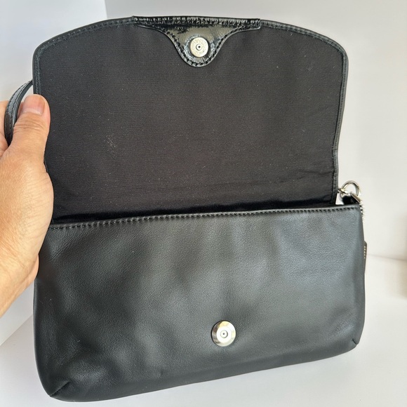 #22. Coach Ashley Mini Bag or Large Wrislet in Smooth Soft Leather, Black, EUC - Picture 4 of 7